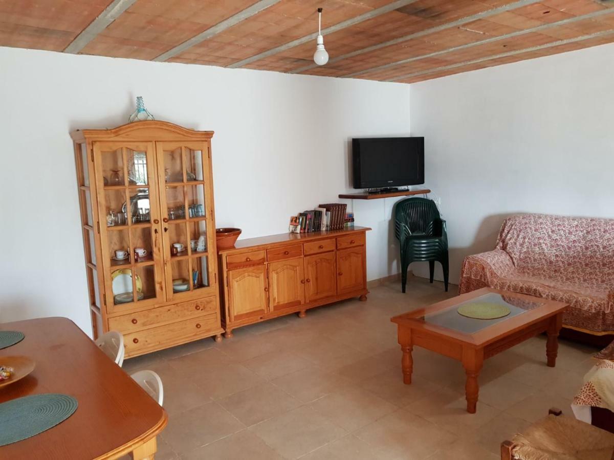 Cortijo De La Cruz Villa Iznajar Exterior photo